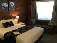 Melton Motor Inn and Apartments Hotels in Melton