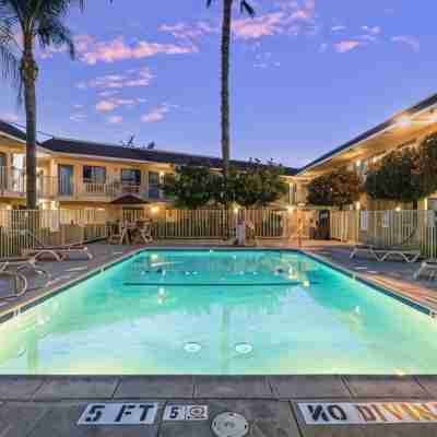 Motel 6 Temecula, CA - Historic Old Town Fitness & Recreational Facilities