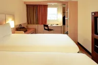 Ibis Beauvais Aéroport Hotels near Beauvais Tille Airport