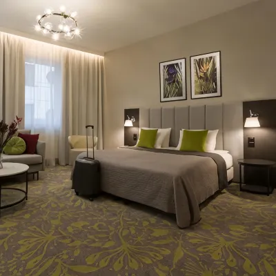Hotel Atrium Отели рядом с достопримечательностью «Галерея Яна Фейкиля»