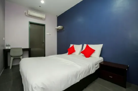 泰盧伊坦德酒店 下霹靂酒店