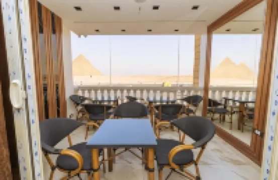 White Pyramids Inn