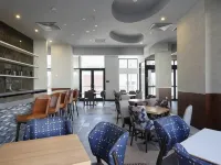 DoubleTree by Hilton Long Island City New York Hotels near Melrose Ballroom
