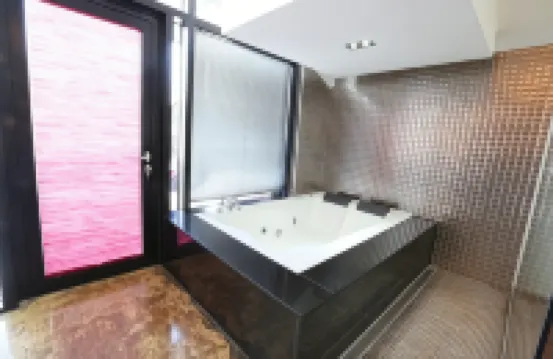 Mungyeong Arten Pool Villa