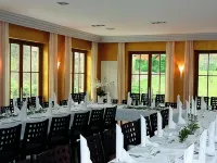 Hotel Goldener Hirsch Hotels in Suhl