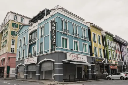 Amigo Hotel Отели рядом с достопримечательностью «Коко Кабана»