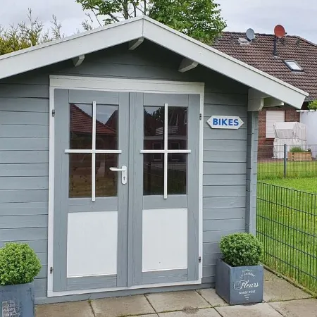 Comfortable Vacation Home with Sauna in Neßmersiel 1 Min. to the Indoor Playground