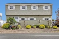 Cozy home on the water. Pet friendly and just a 5 minute drive to LBI beaches!