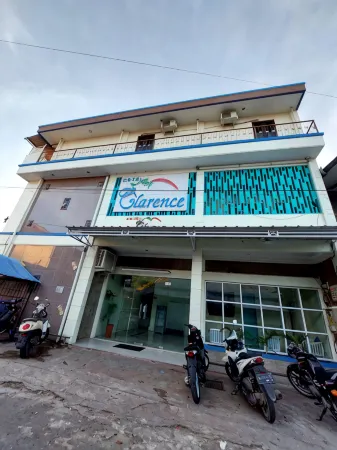 Clarence Hotel Jayapura by Sajiwa Отели в г. Yabansai