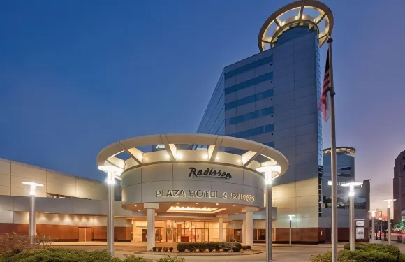 卡拉馬祖中心麗笙廣場酒店