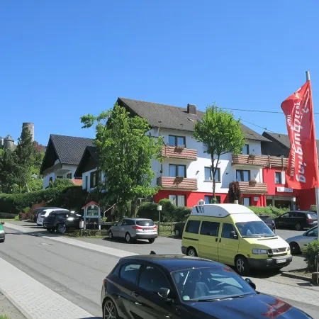 Hotel Zur Burg Nürburg Large Car Park