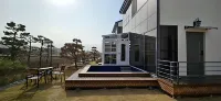 Sinan Pine Cloud Pension فنادق في سينان-غون