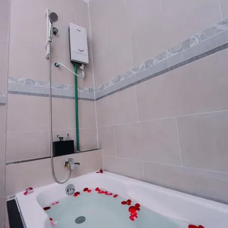 Sky Palace Boutique Hotel