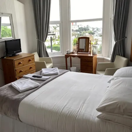 Nethway Hotel