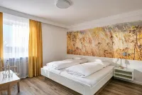 Hotel Mayer Hotels in Eichenau