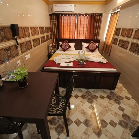 French Breeze Residency