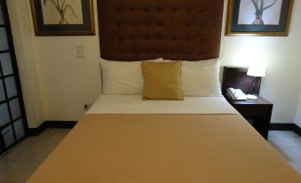 Silver Oaks Suites & Hotel