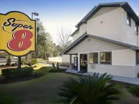 Super 8 by Wyndham Gainesville I-75 Hospital/University Area