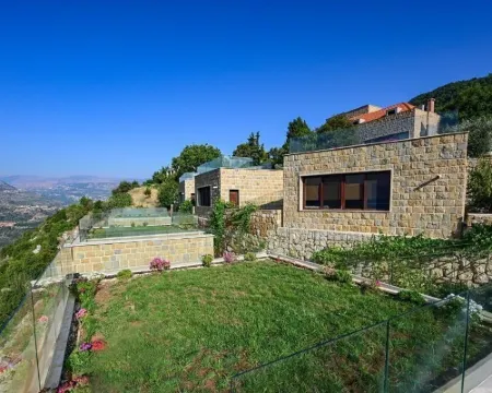 Al Sindiana Hotels in Chouf