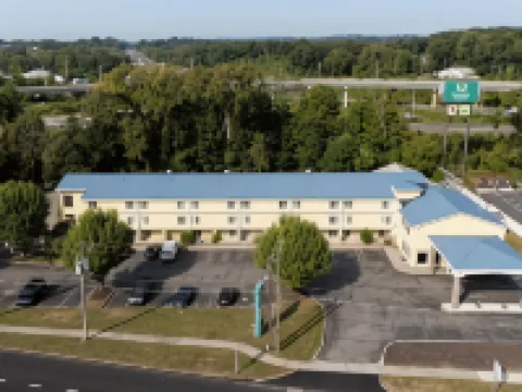 Quality Inn & Suites Danbury Near University Hotels in Danbury