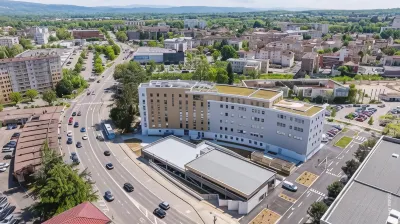 PANORAMA 360 Bourg en Bresse Hôtels à proximité de : IUT Lyon 1 site de Bourg-en-Bresse