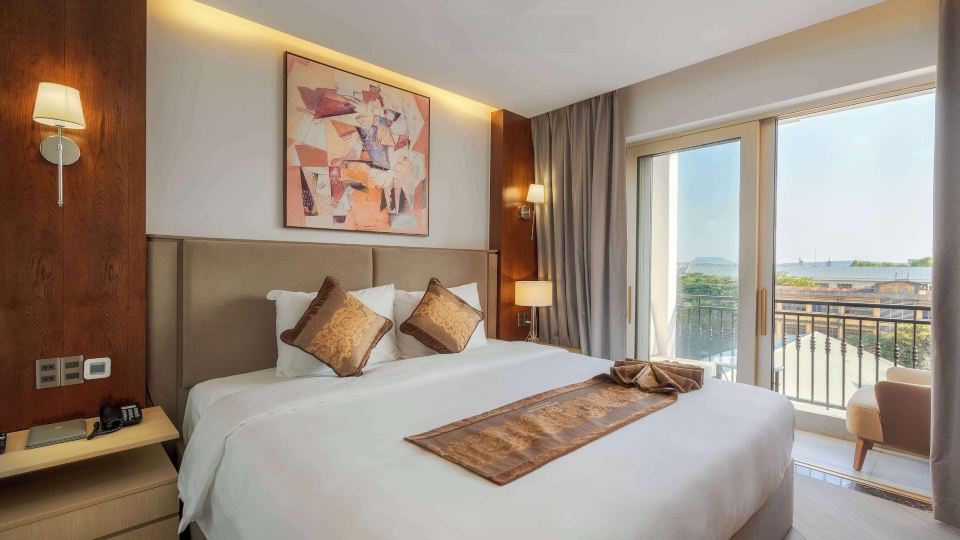 Ngon Avatar Hotel