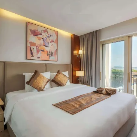 Ngon Avatar Hotel