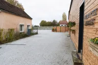 Le Domaine de la Clarté Auxerre - Venoy Hotels in Saint-Cyr-les-Colons