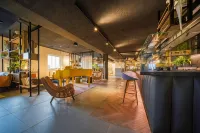 Vienna House Easy by Wyndham Augsburg - bar