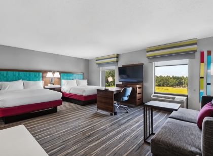 Hampton Inn & Suites Pensacola I-10 North at University Town Plaza