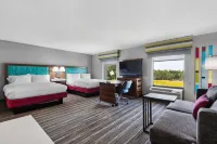 大學城廣場彭薩科拉歡朋套房飯店I-10 N 彭薩科拉住宿飯店