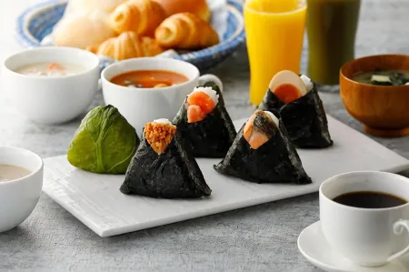 โตโยะโคะอิน โอซาก้า ซึเท็นกะกุ มาเอะ