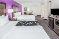 La Quinta Inn & Suites by Wyndham Lubbock West Medical Centr