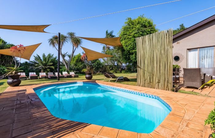 Ama Zulu Guesthouse & Safaris