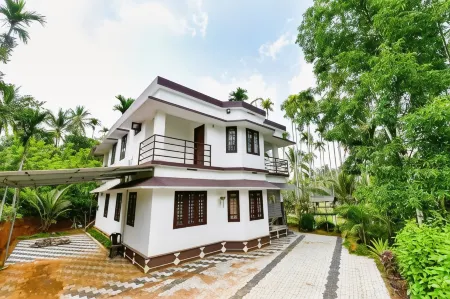 CentreHome Villa Wayanad
