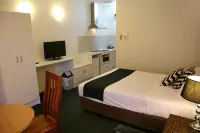 Footscray Motor Inn and Serviced Apartments - 3-Star