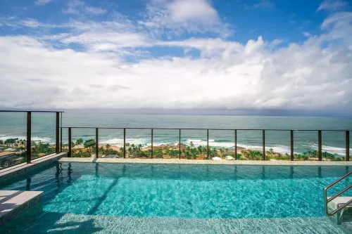 Stay Just Steps From Itapua Beach, With Pool and gym - RGF - Апартаменты