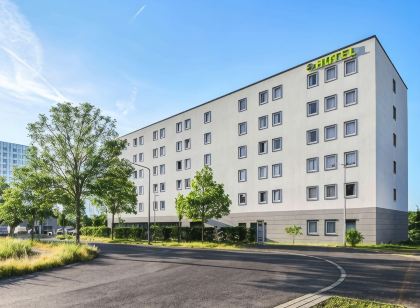 B&B HOTEL Frankfurt-Airport