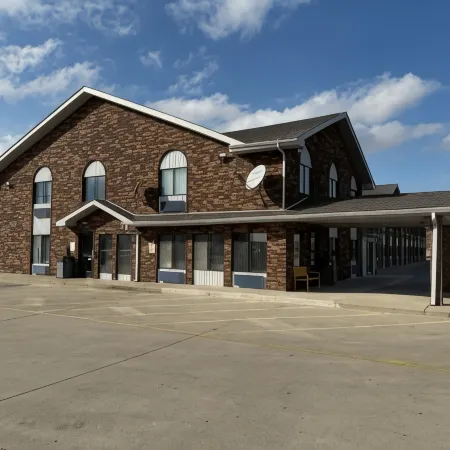 Days Inn by Wyndham Muncie -Ball State University