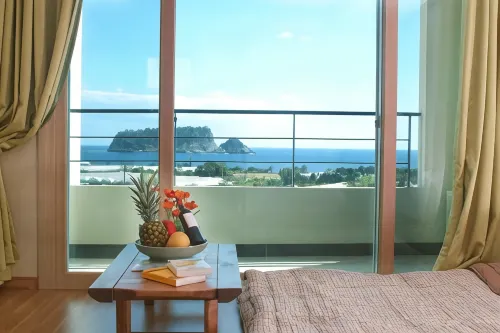 Jeju Bada Wi Olle Pension - Airport Shuttle