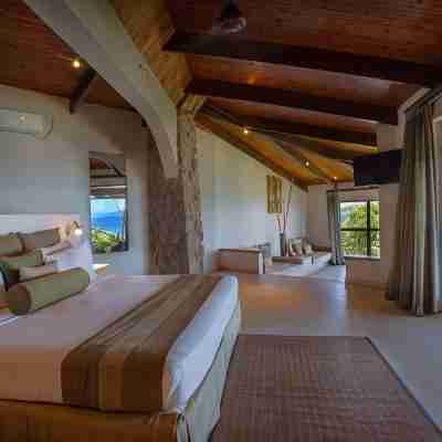 Coco de Mer Hotel and Black Parrot Suites Rooms