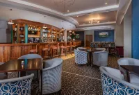 Arklow Bay Hotel - ที่มีบาร์