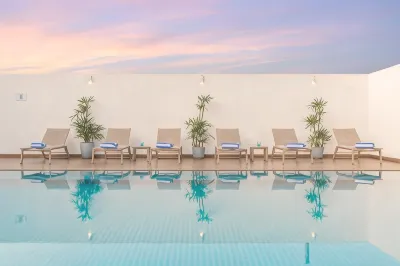 North Gate Hotel Hotels in 