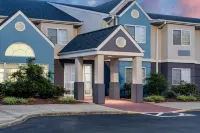 Microtel Inn & Suites by Wyndham Burlington Hotel di Burlington