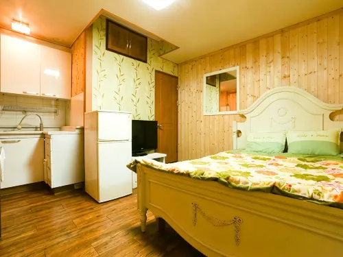 Yangsan (Baenaegol) Solmaru Pension