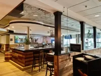 Holiday Inn BLMGTN ARPT SOUTH - MALL AREA by IHG