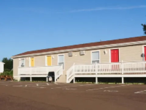 Gaudet Chalets & Motel Hotels in Shediac