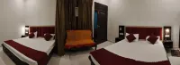 Raghav Stay Inn Отели в г. Айодхья
