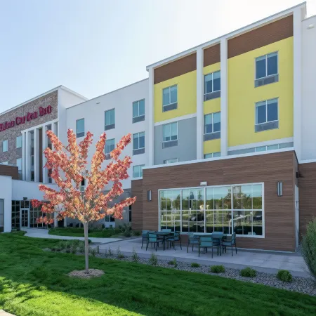 Hilton Garden Inn St. Cloud Отели в г. Сент-Вендел