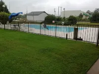Days Inn by Wyndham Fayetteville-South/I-95 Exit 49 - Pools